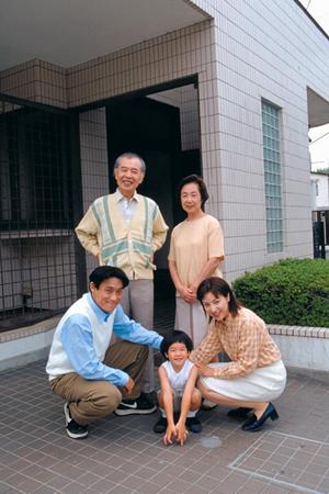 eペイントで外壁塗装の業者を探す